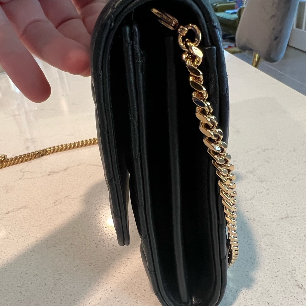 Versace Quilted Leather Clutch BNWT $1,300! Mob Wife Aesthetic - Picture 7 of 9